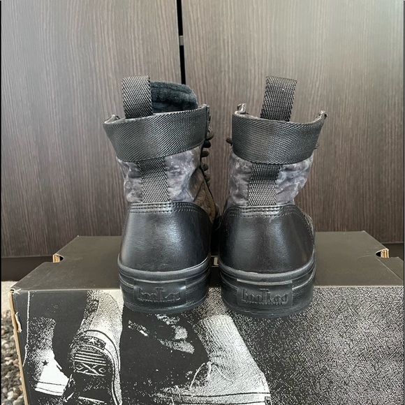 John Varvatos Winterized High Tops US 8.5 (Fits like 9.5) - Picture 5 of 7